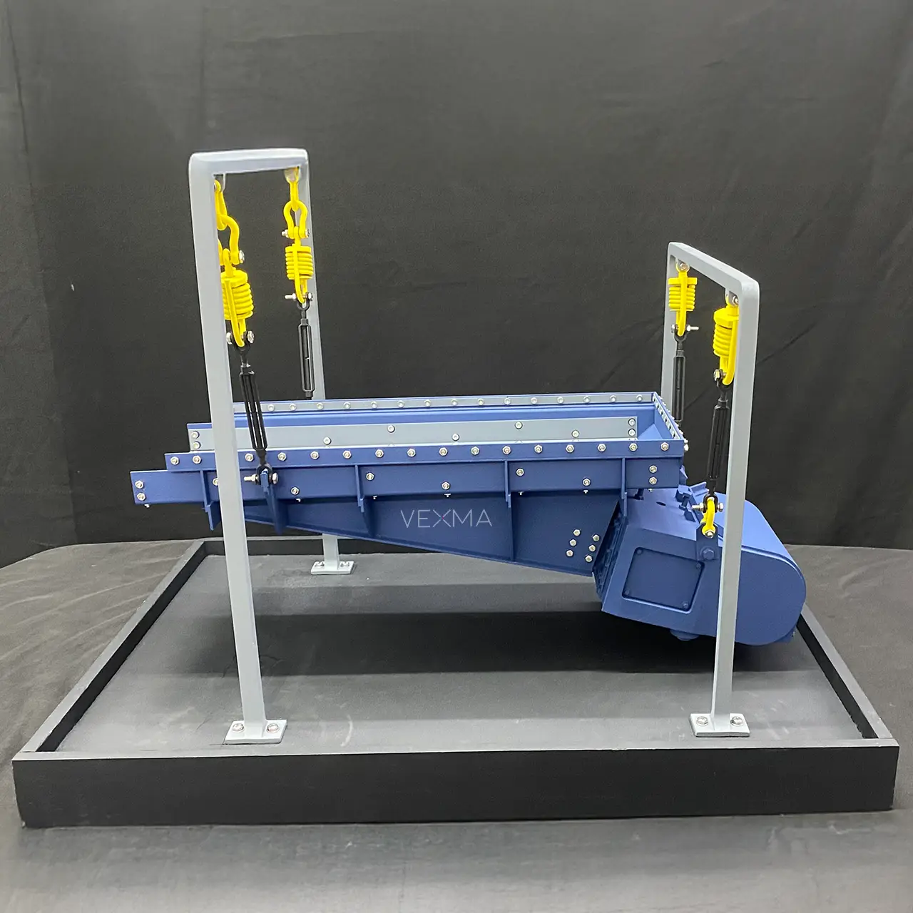 Industrial-Scale-Model